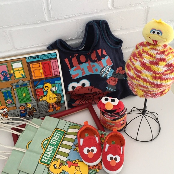Sesame Street Bundle, Sesame Street Knitted Hats, Big Bird Hat, Kids Hat Bundle - Picture 4 of 4